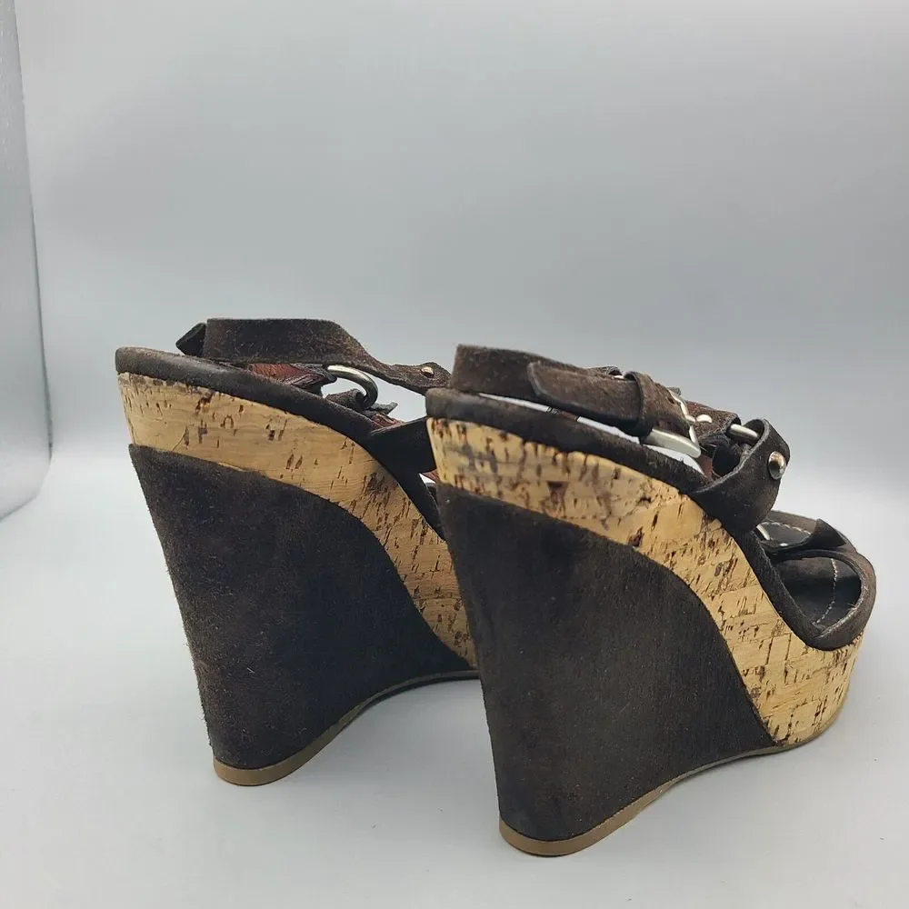 Alaia cork platform
